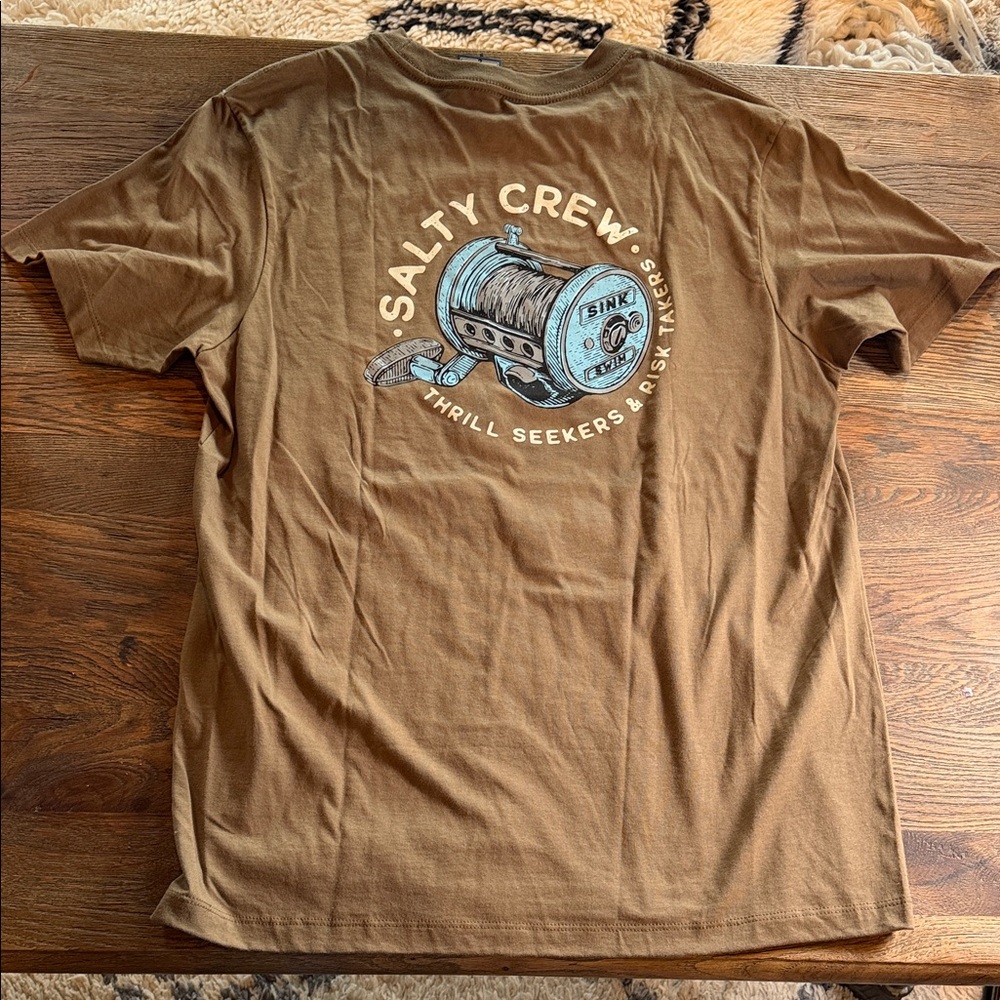 RARE 🐟 Salty Crew Brown Short Sleeve Tee! THRILL SEEKERS & RISK TAKERS 🐟 - Picture 9 of 12